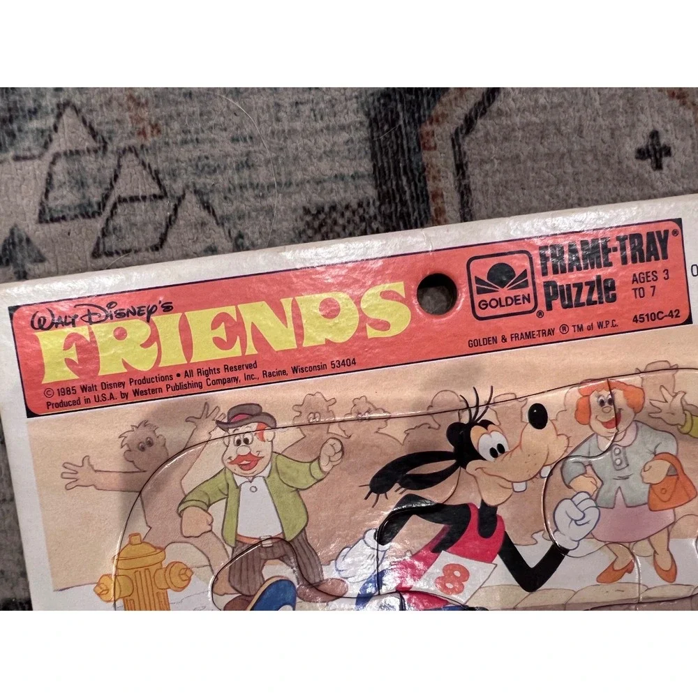 Vintage 1985 Golden Frame-Tray Puzzle Walt Disney Friends Mickey Mouse Race Day